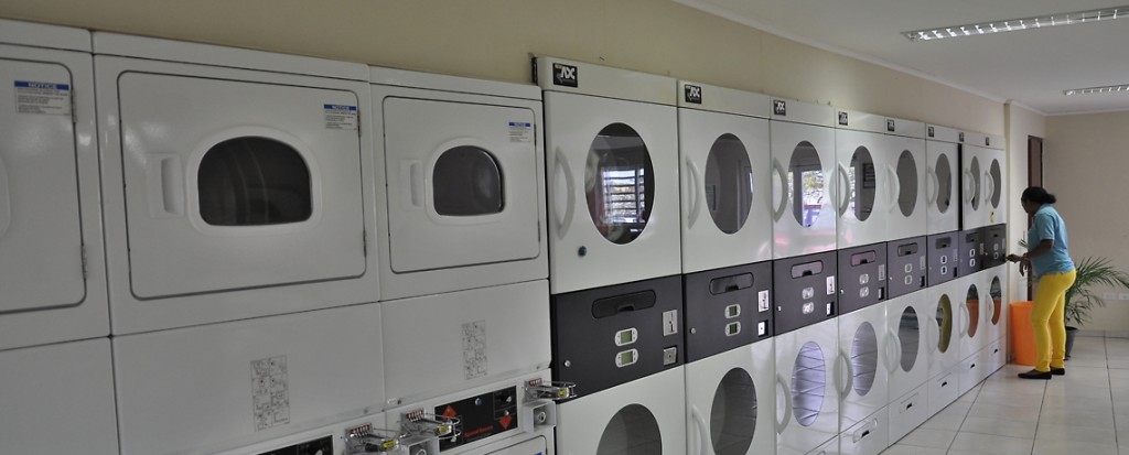 Bonaire-laundry